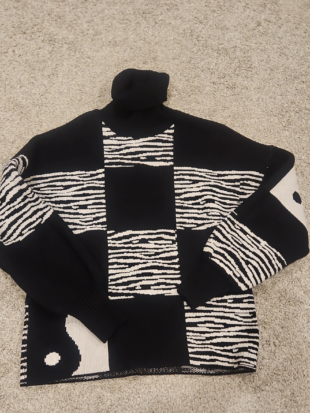 Staud Zedd Black & White Patterned Turtleneck Sweater